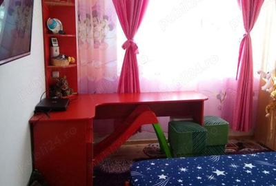 Apartament cu 2 camere decomandat în Eforie