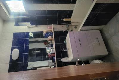 Apartament cu 3 camere decomandat în Central - 1