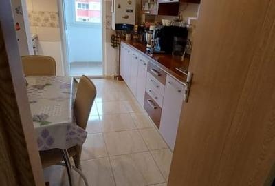 Apartament cu 2 camere decomandat, mobilat în Răcădău - 1