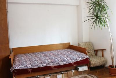 Apartament cu 2 camere decomandat în Central - 4