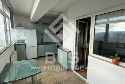 Apartament etaj 3 - Lift Zona Winmark - 5