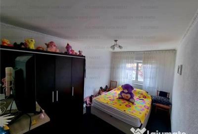 Apartament cu 2 camere decomandat în Aurel Vlaicu - 4