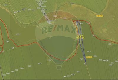 Teren de 10124 mp, în Central - 2