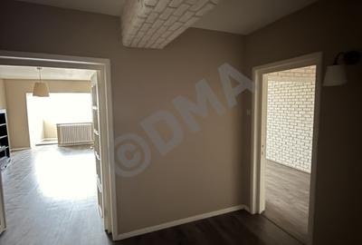 Apartament 2 camere decomandat – Bulevardul Unirii nr. 70, loc de parcare inclus Apartament 2 camere decomandat – Bulevardul Unirii nr. 70, loc de parcare inclus - 4