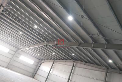 Spațiu comercial, de 850 mp, în Central - 14