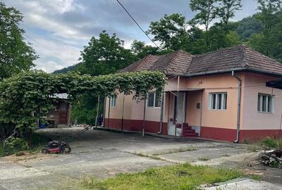 Teren de 3350 mp, în Goranu - 2