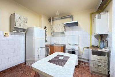 Apartament cu 3 camere decomandat, mobilat în Cetate - 6