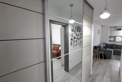 Apartament cu 3 camere decomandat în Central - 1