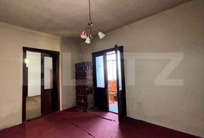 Casa de vanzare, cu 3 camere, 57 mp, zona Simeria - 2