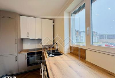 Apartament cu 3 camere decomandat în Cristian - 2