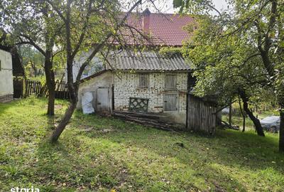 Casă cu 4 camere cu Teren 1054 Mp în Băiculești - 1
