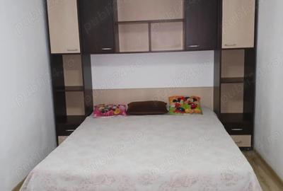 Apartament cu 3 camere semidecomandat în Craiovița Nouă - 3