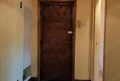 Apartament cu 2 camere semidecomandat în Gojdu - 1