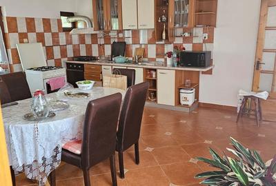 Casă cu 4 camere cu Teren 700 Mp în Central - 5