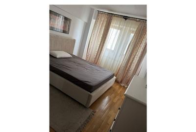 Apartament cu 4 camere în Central - 9