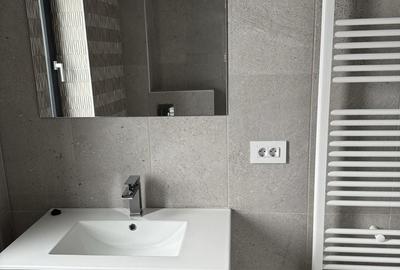 Spațiu comercial, de 77 mp, în Central - 2