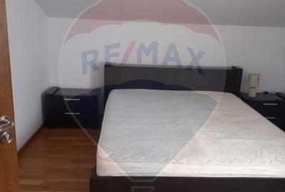Casa / Vila de vanzare- Bariera Valcii Craiova - 8