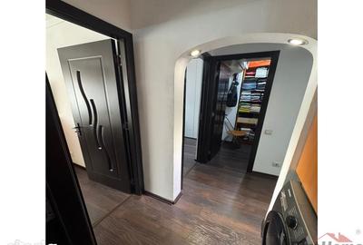 Apartament cu 3 camere, mobilat în Central - 2