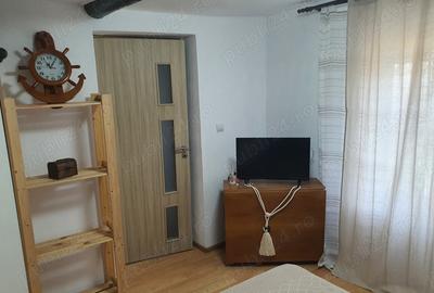 Casă cu 4 camere cu Teren 2500 Mp în Central - 5