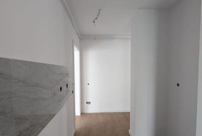 2 camere cu balcon mare, etaj 1/5 posibilitate decomandare, Flore?ti - 4