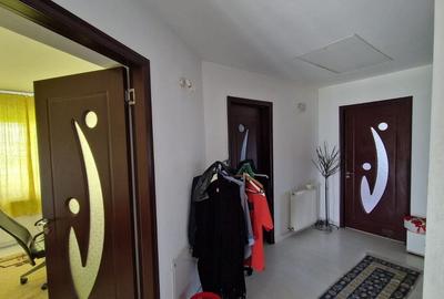 Casă cu 4 camere cu Canalizare în Săsar - 7