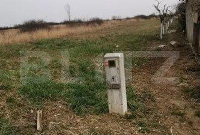 Teren de 2445 mp, în Central