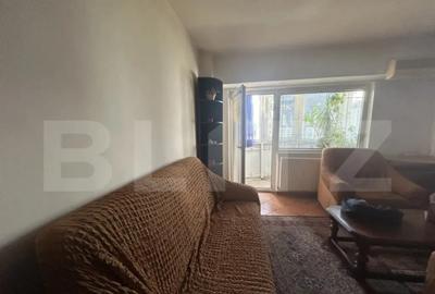 Garsonieră decomandată, mobilată în Central