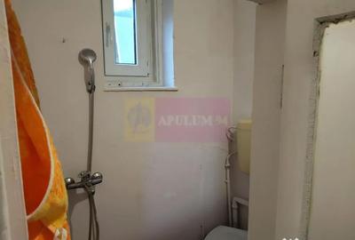 Casă cu 2 camere cu Canalizare în P-ța Romană - 7