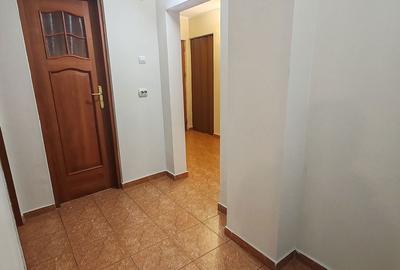 Apartament cu 3 camere decomandat în Teilor - 4