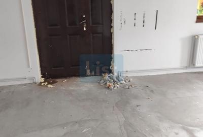 Spațiu comercial, de 160 mp, în Central - 5