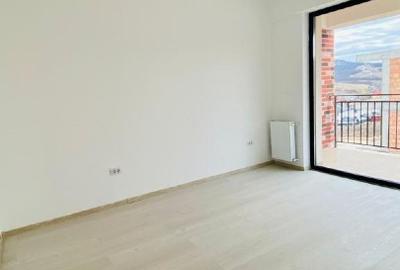 Apartament cu 2 camere semidecomandat în Bucium - 5