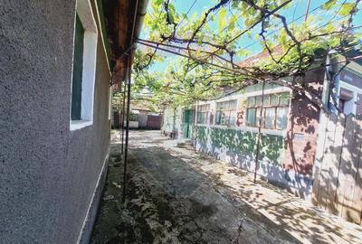 Casa  de vanzare cu teren de 2490mp Hidiselu de Sus - 2