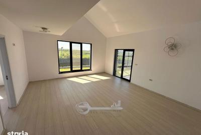Casă cu 4 camere cu Teren 588 Mp în Bârnova - 18
