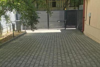 Casă cu 4 camere cu Teren 318 Mp în Berceni