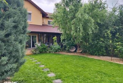Casă cu 3 camere în Vladimirescu