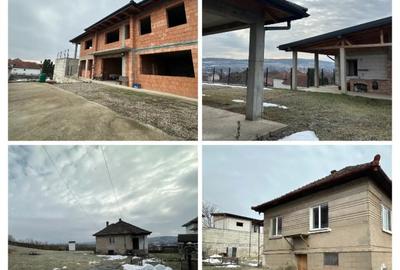 Casă cu 4 camere cu Teren 1800 Mp în Central - 6