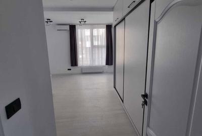 Garsonieră decomandată în Intim - 5