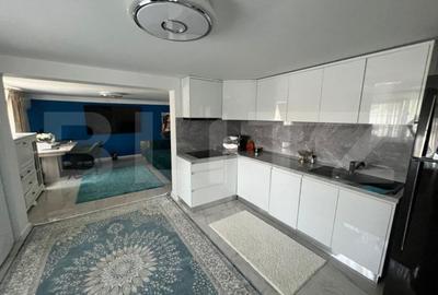 Casă cu 5 camere cu Teren 350 Mp în Central - 4