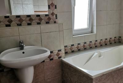 Apartament cu 4 camere decomandat în Unirii - 9