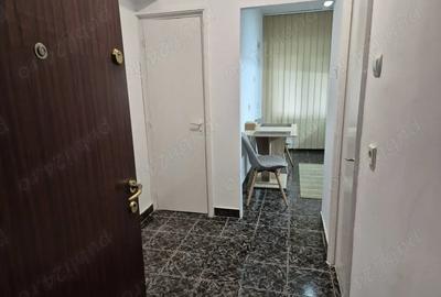 Inchiriez garsoniera - 7