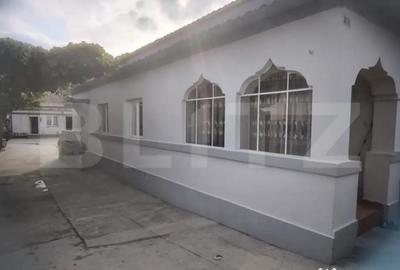 Casă cu 3 camere cu Teren 397 Mp în Romanești - 10