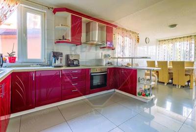 Pensiune 9.3 Booking, afacere activa + plata e?alonata 1-3 ani - 2