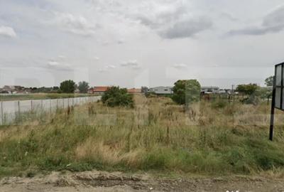 Teren de 3772 mp, în Central