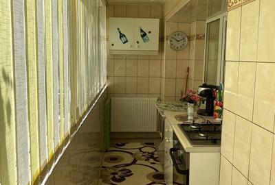 Apartament cu 2 camere decomandat în Exterior Vest - 2