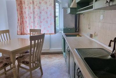 Faleza Nord 3 camere decomandate, etajul 1. - 12