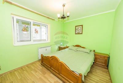 Apartament cu 3 camere semidecomandat, mobilat în Tei - 2