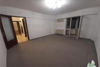 In exclusivitate  la Piata Unirii vanzare 2 camere - 4