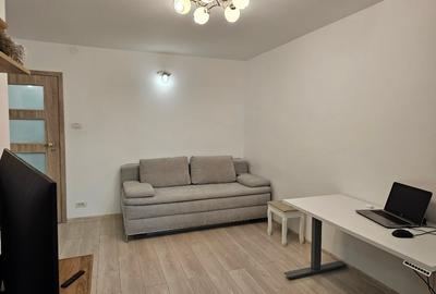 Vând garsonieră bulevardul Basarabia - 2