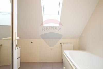 Casă cu 5 camere cu Teren 530 Mp în Central - 37