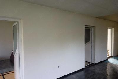 Casă cu 1 camere cu Teren 850 Mp în Ciocârlia - 1